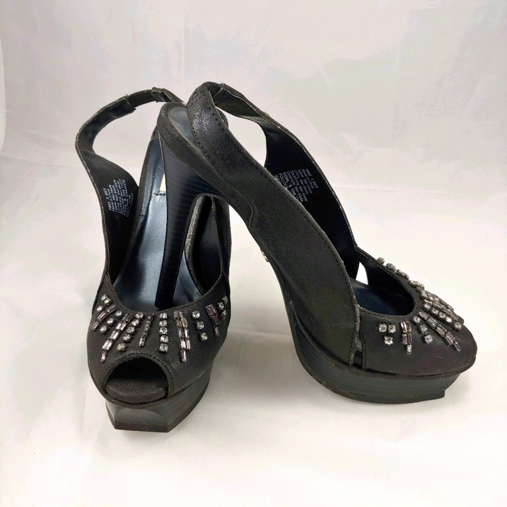 Simply Vera Wang Black Peep Toe Slingback Stiletto